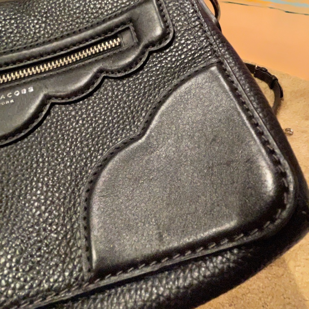 *rare* Marc Jacobs Bag Scallop - Picture 7 of 14